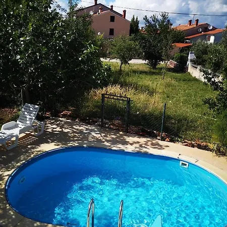 Chillout Apartments With Pool Patricia *