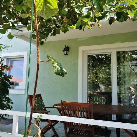 Chillout Apartments With Pool Patricia Apartment